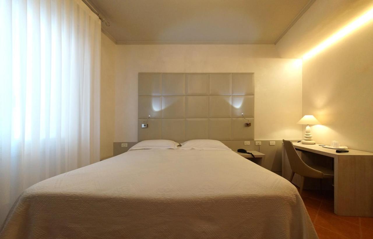 Albergo Morandi Reggio Emilia Eksteriør billede